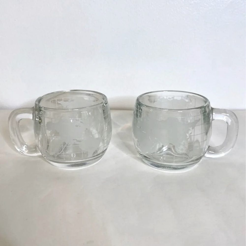 Vintage 1970s Nestle‎ Glass Globe Mugs Set